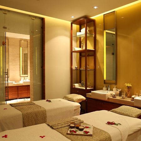 ทัช ซิตี้เซ็นเตอร์ - คุรุคราม Hotel คูร์เคาน์ ภายนอก รูปภาพ