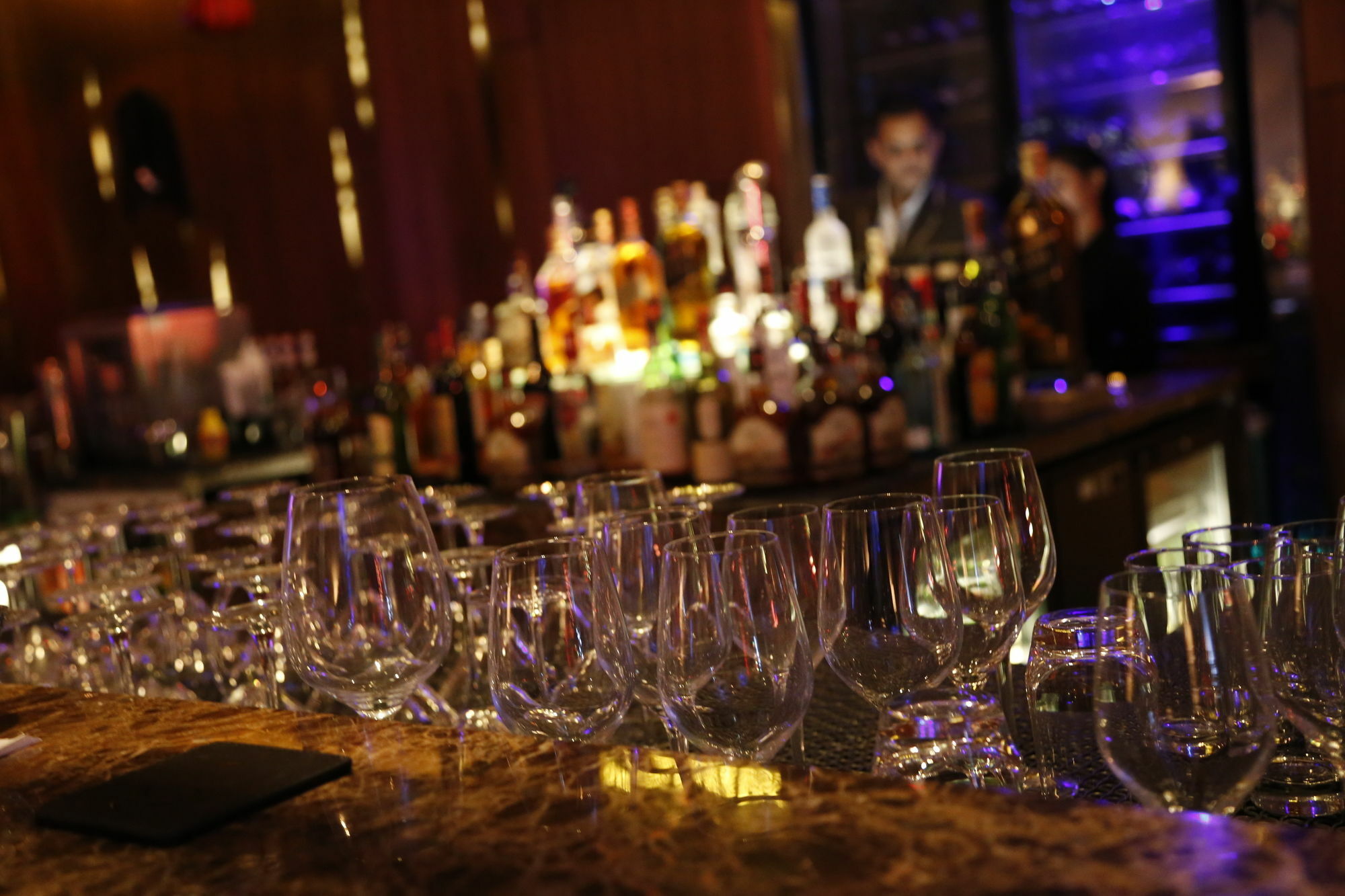 ทัช ซิตี้เซ็นเตอร์ - คุรุคราม Hotel คูร์เคาน์ ภายนอก รูปภาพ A bar at a nightclub