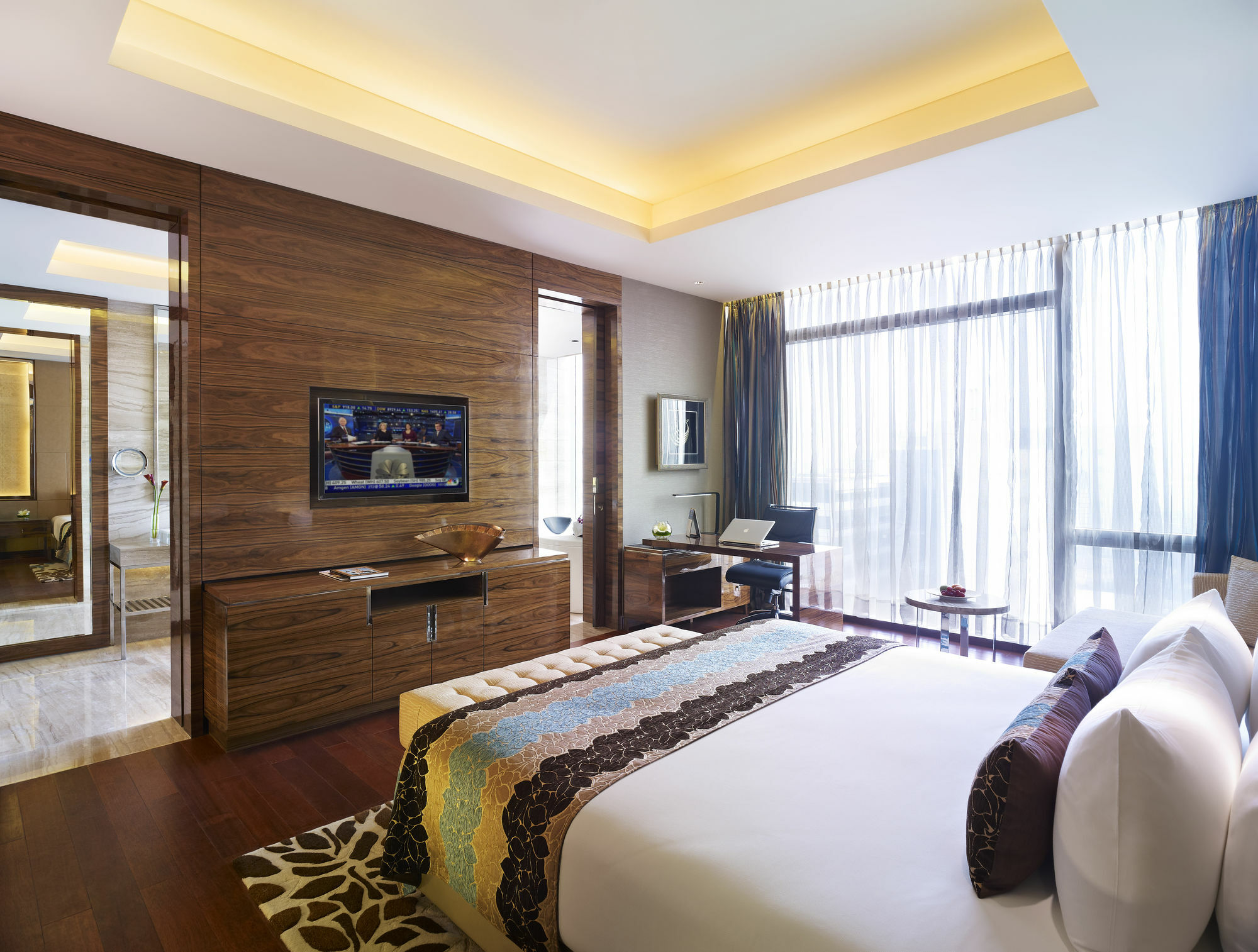 ทัช ซิตี้เซ็นเตอร์ - คุรุคราม Hotel คูร์เคาน์ ภายนอก รูปภาพ Deluxe Room