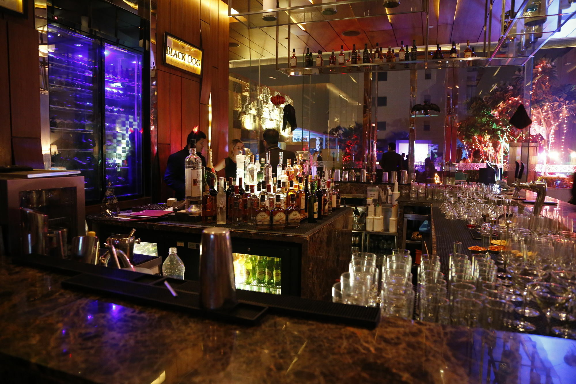 ทัช ซิตี้เซ็นเตอร์ - คุรุคราม Hotel คูร์เคาน์ ภายนอก รูปภาพ The bar at the 360° Club