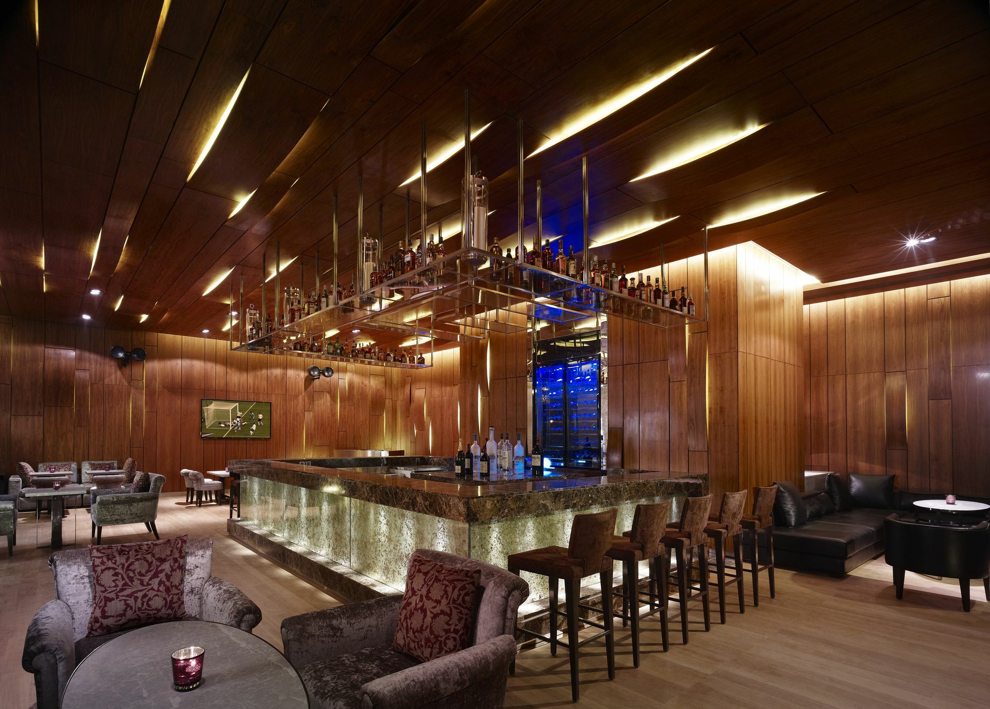 ทัช ซิตี้เซ็นเตอร์ - คุรุคราม Hotel คูร์เคาน์ ภายนอก รูปภาพ The bar at the 101 lounge